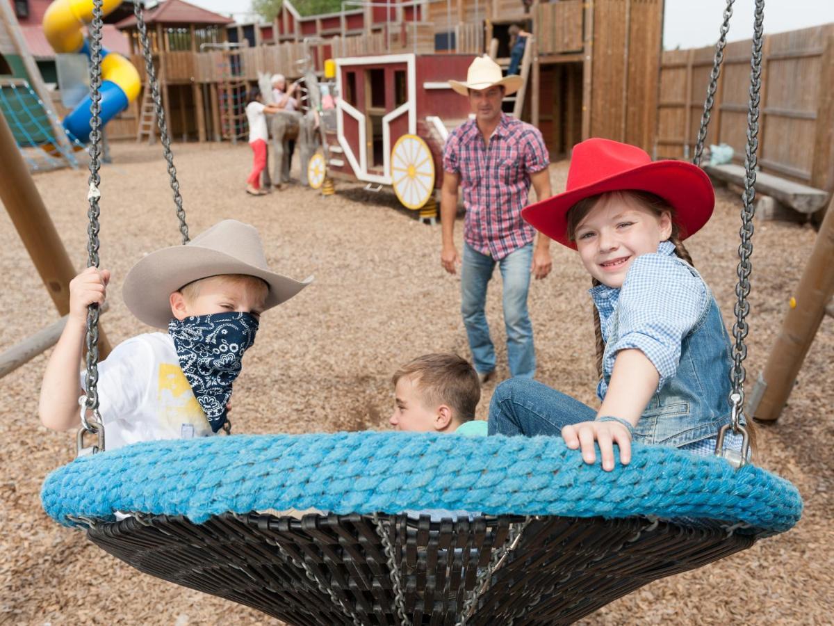 אגינג Pullman City Westernstadt מראה חיצוני תמונה